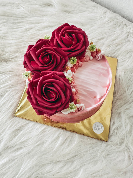 MD Durian Ice Cream Cake + Preserved Rose Bouquet Bundle
