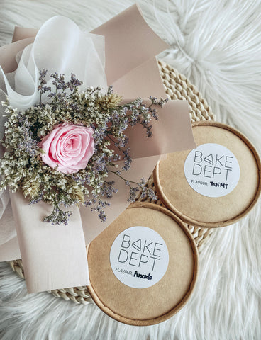 Preserved Pink Rose Bouquet with Twin Pint Ice Cream